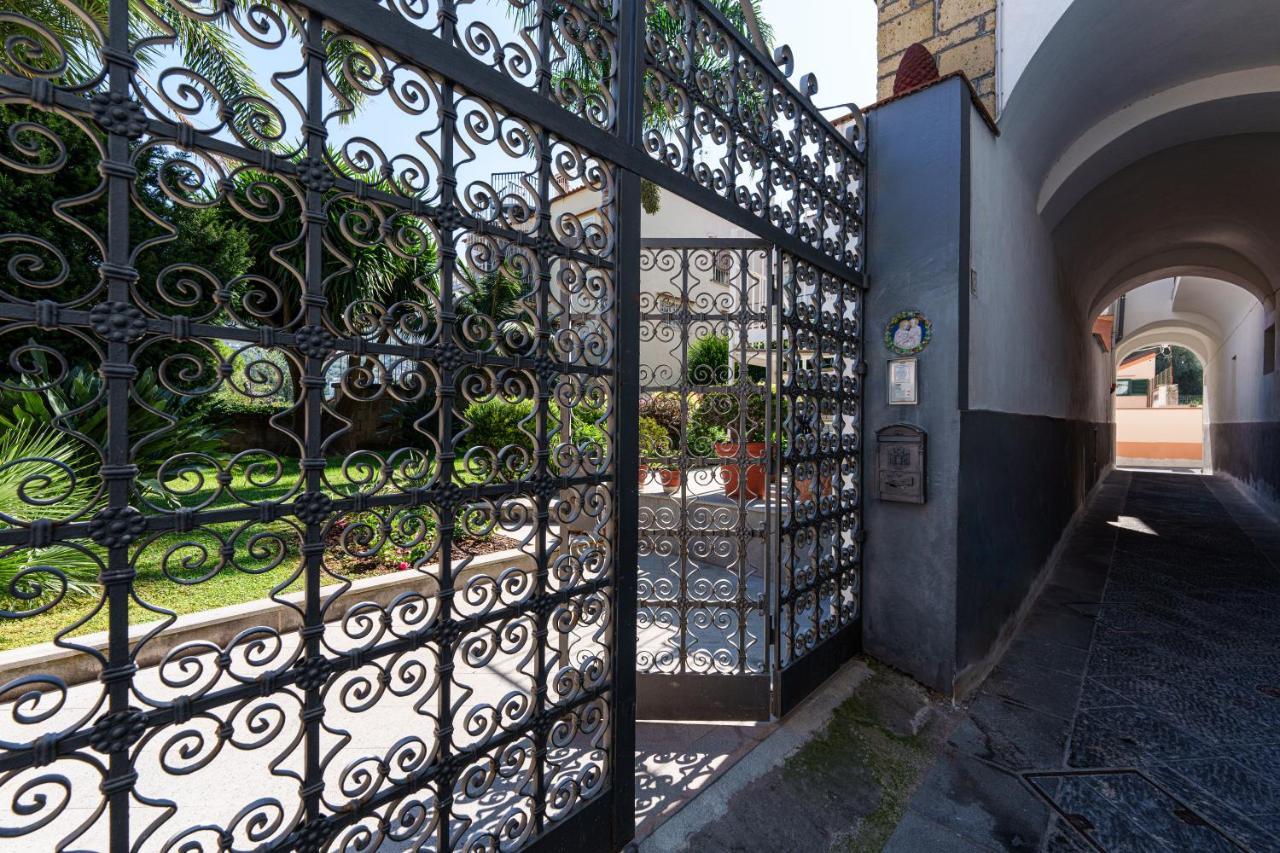 Mary'S Guest House Vico Equense Luaran gambar